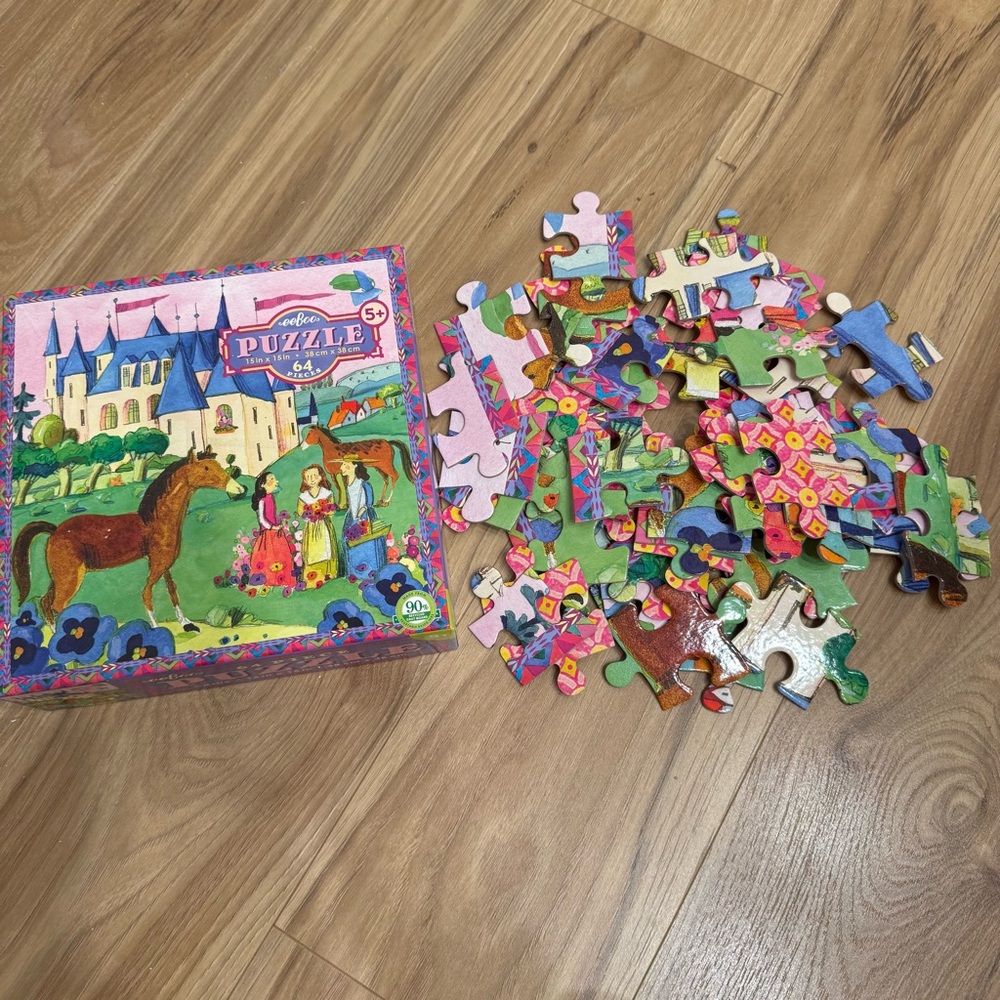 Enchanting Castle Eeboo 64 pc Puzzle for Kids